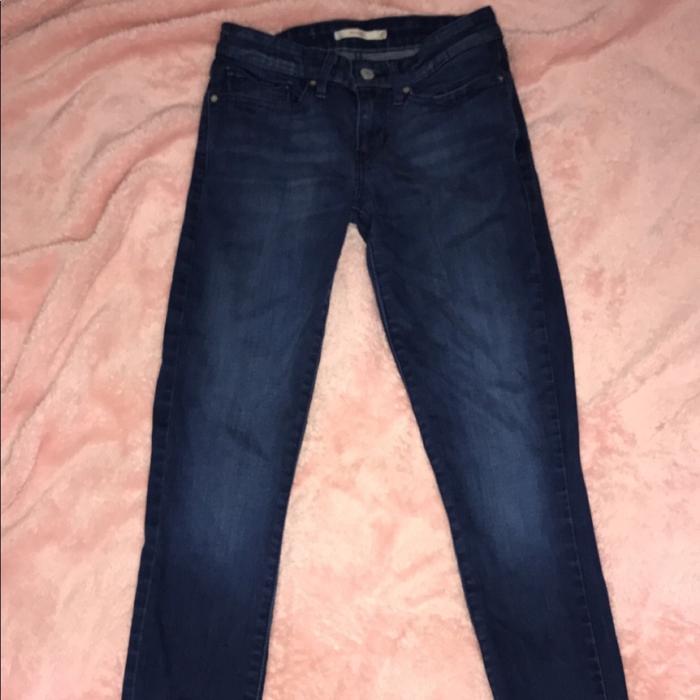Levi’s 711 Skinny Jeans